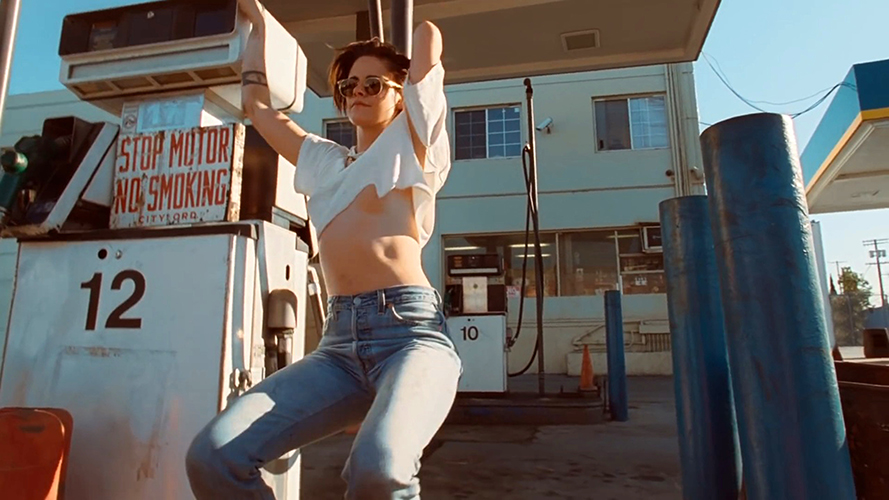 kristen stewart rolling stones - Kristen Stewart sensualiza em novo vídeo dos Rolling Stones