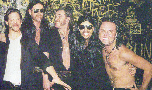 Metallica fantasiado de Lemmy